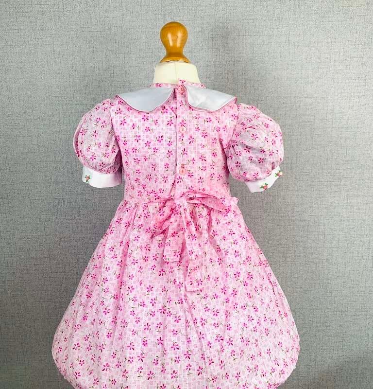 Girls Pink Small Floral Print Smocked Dress With Lining - Image 4